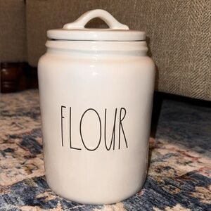 Rae Dunn White Ceramic ‘FLOUR’ Cookie Jar Food Container Jar Canister with lid